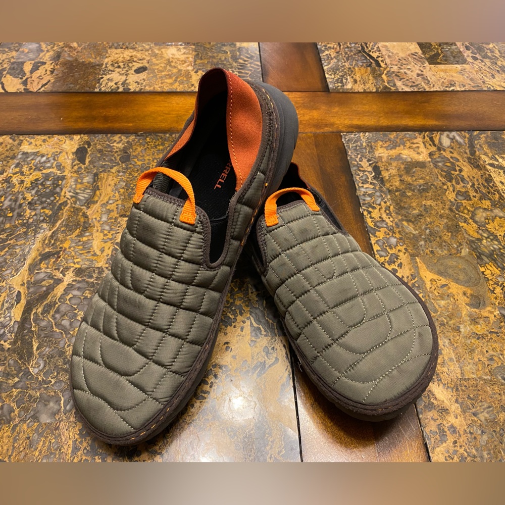 Merrell Hut Moc Mens Size 13 in terrific condition